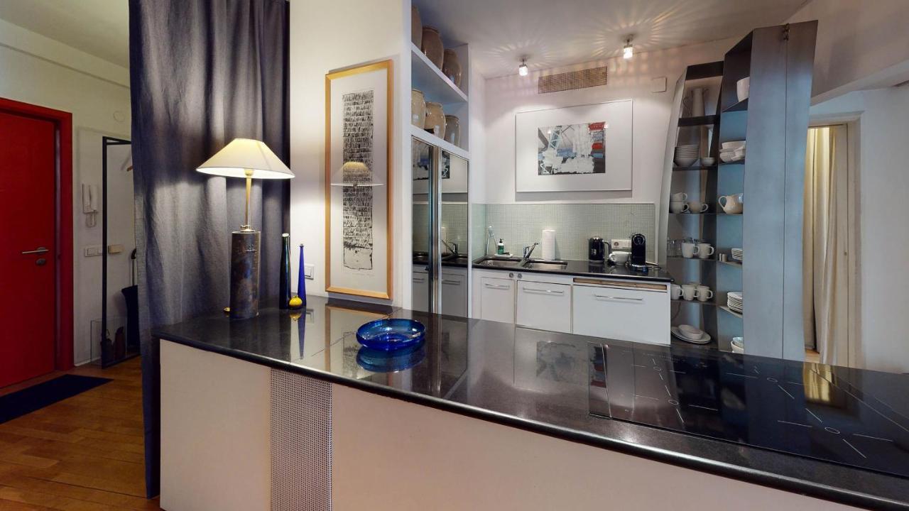 شقة Chez Nadou- Exclusiv Loft At St Stephen Cathedral فيينا المظهر الخارجي الصورة
