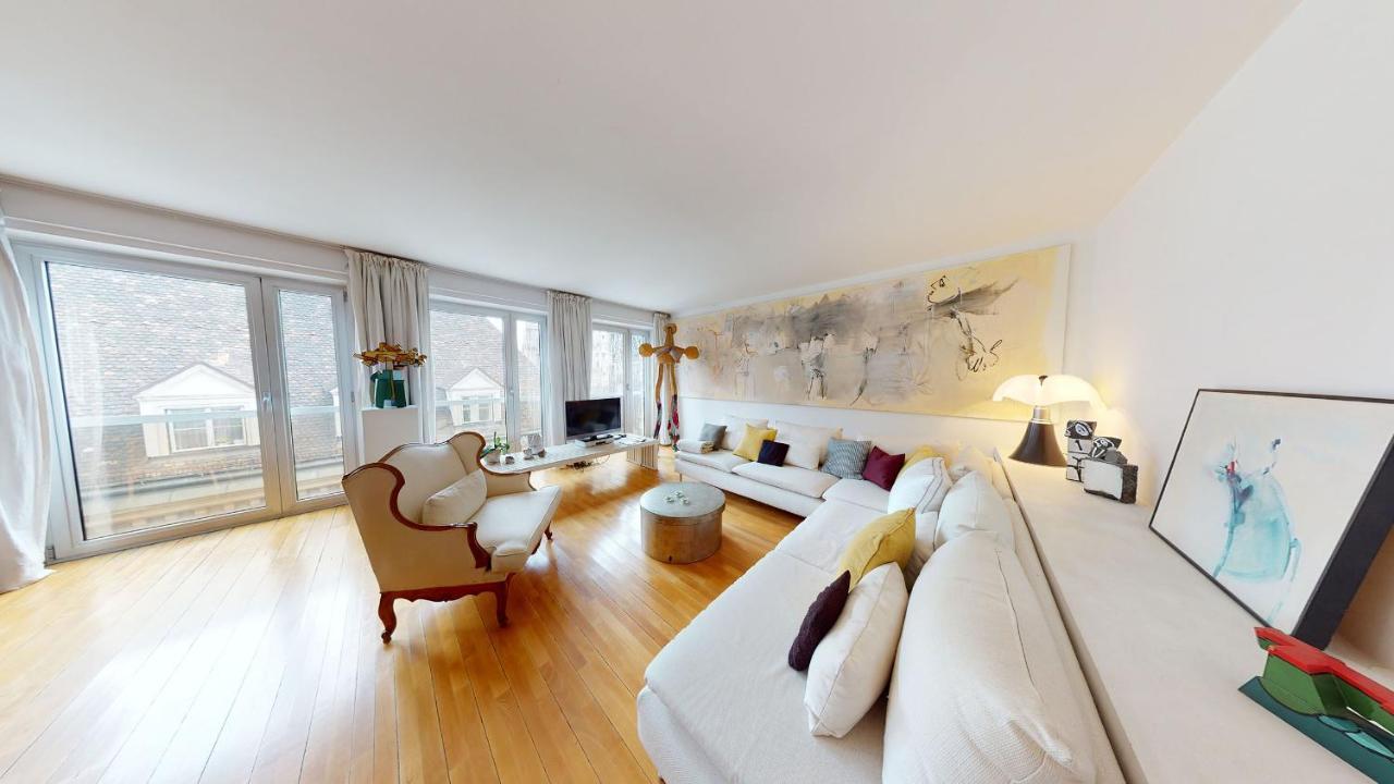 شقة Chez Nadou- Exclusiv Loft At St Stephen Cathedral فيينا المظهر الخارجي الصورة